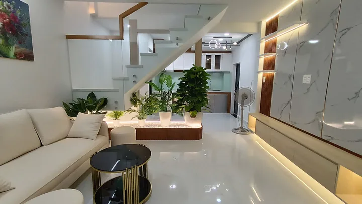 🛍️ SÁT CHỢ TÂN HƯƠNG! NHÀ 3 LẦU HẺM THÔNG – CÁCH MẶT TIỀN 10M – 3PN BAN CÔNG RỘNG – 4.25 TỶ