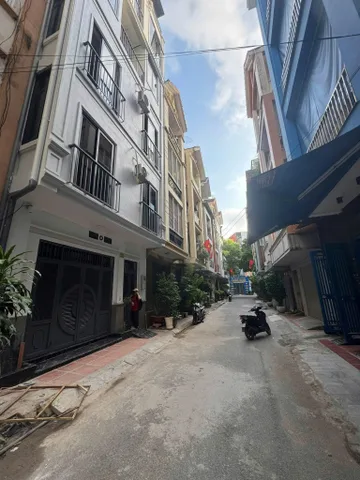 Cho thuê Nhà khu ĐT Yên Hòa Ngõ phố Trần Kim Xuyến, Cầu Giấy, Hà Nội.
