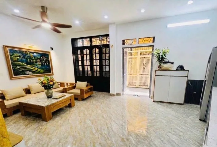 Cho thuê Nhà riêng 40m2 giá 18 triệu tại Đường Hoàng Sâm Phường Nghĩa Đô Quận Cầu Giấy Hà Nội