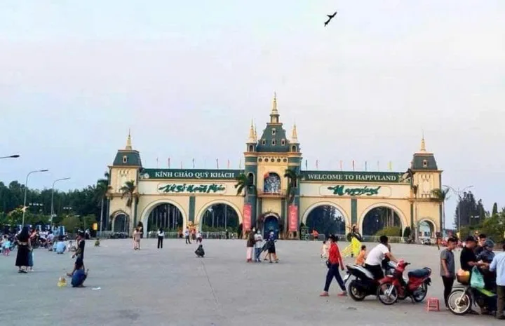 Bán Nhà riêng 200m2 có sẵn 200 m2 thổ cư giá 1.7 tỷ tại Đường ĐT 816 Xã Thạnh Đức Huyện Bến Lức Long An