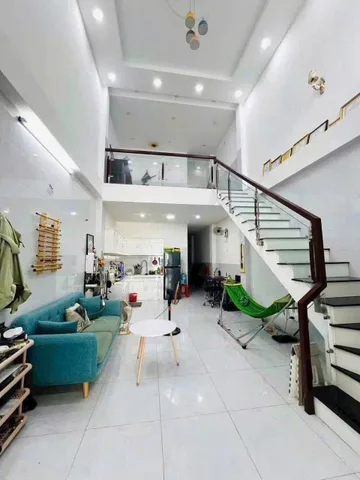 Nhà 2 Tầng MT Đường 102_Tăng Nhơn Phú B_Quận 9_3PN Có Thể Ở Hoặc làm Văn Phòng