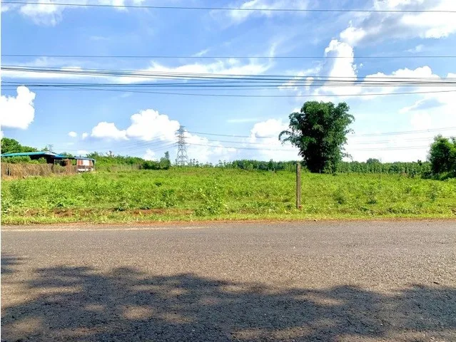 CẦN BÁN GẤP 1.200M2 ĐẤT 180TR NGAY KCN GẦN CHỢ DÂN ĐÔNG