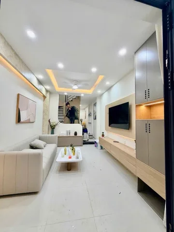 XÔ VIẾT NGHỆ TĨNH GẦN HÀNG XANH 38M², 2 TẦNG, FULL NỘI THẤT 5.45 TỶ