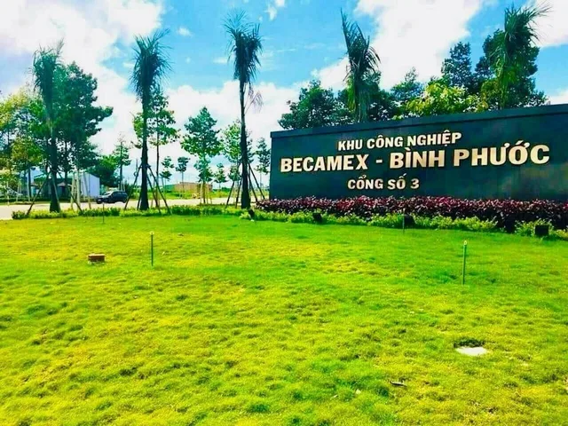 GIA ĐÌNH VỀ QUÊ BÁN GẤP 500M² ĐẤT THỔ CƯ, MT ĐƯỜNG NHỰA 16M, THÔNG RA KCN. GIÁ 180TR