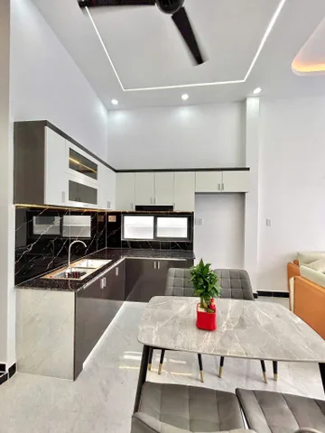 NHÀ CẤP 4 GIÁ TỐT CHO ANH CHỊ TÀI CHÍNH 200 TRIỆU NHẬN NHÀ Ở NGAY