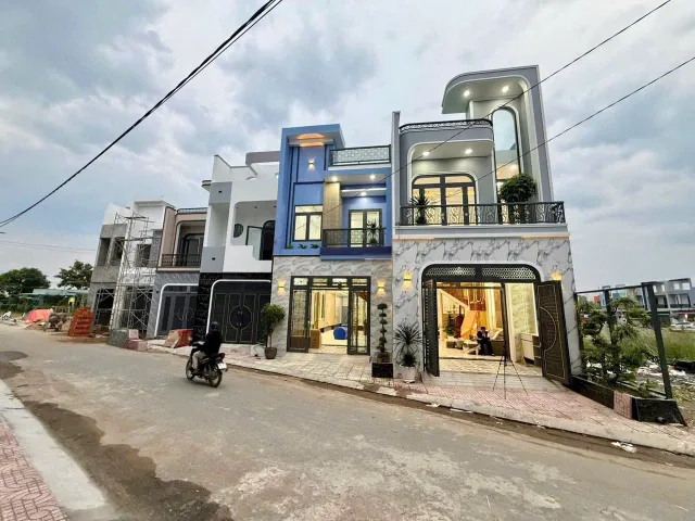 Bán Nhà riêng 100m2 có sẵn 100 m2 thổ cư giá 1.98 tỷ tại Đường Đinh Đức Thiện Thị trấn Cần Giuộc Huyện Cần Giuộc Long An