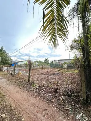 Bán Đất 600m2 có sẵn 200 m2 thổ cư giá 2.5 tỷ tại 79 Phường 3 Thành phố Sóc Trăng Sóc Trăng