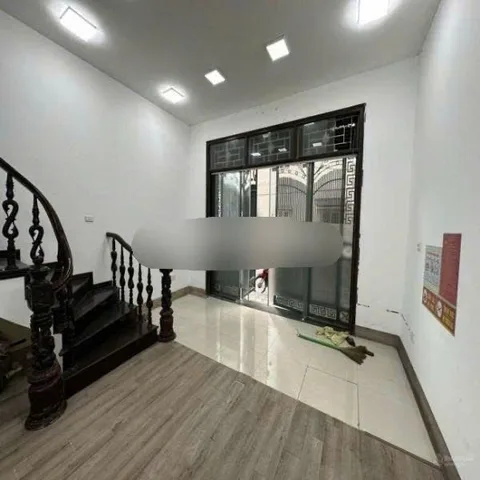 Cho thuê nhà ngõ 216 Trung Kính, Cầu Giấy 55m x 5T (7 ngủ), đường 11m giá 30 triệu