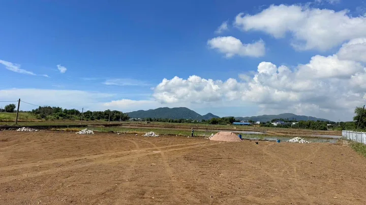 NGỘP!! ĐẤT VƯỜN GẦN 600M2 GIÁ CHỈ 1Ty350, CÁCH BIỂN 5P DI CHUYỂN