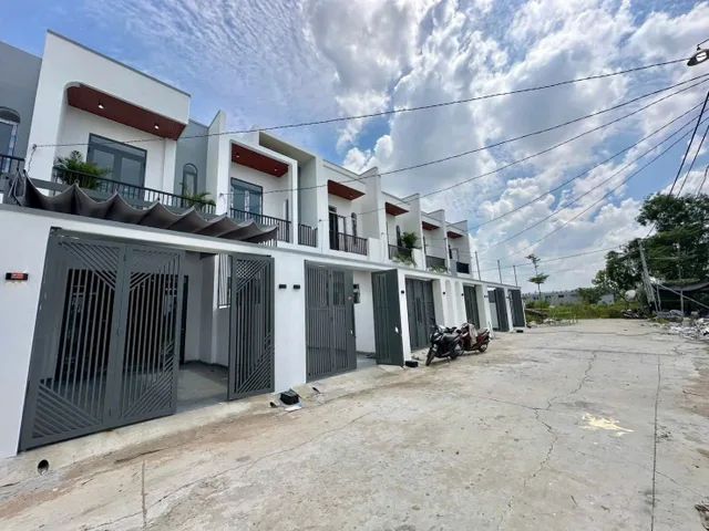 CHỈ 650TR SỞ HỮU NGAY CĂN NHÀ PHỐ SỔ RIÊNG NGAY TRUNG TÂM