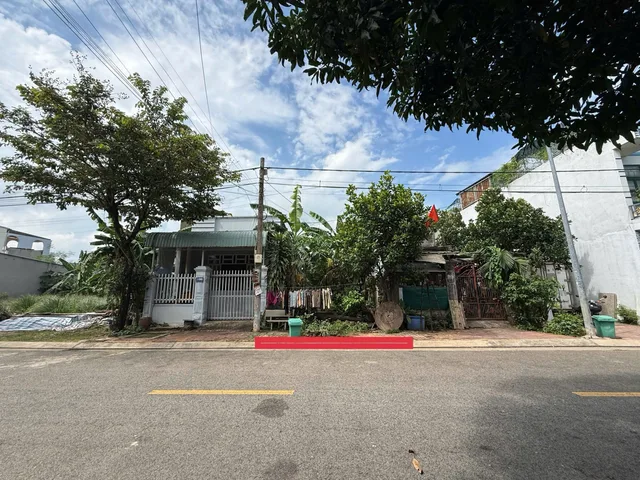 Chủ thở oxy bán gấp 95m2 đất MT Lê Hữu Phước, gần Bệnh viện Bà Rịa giá 2 tỷ 6