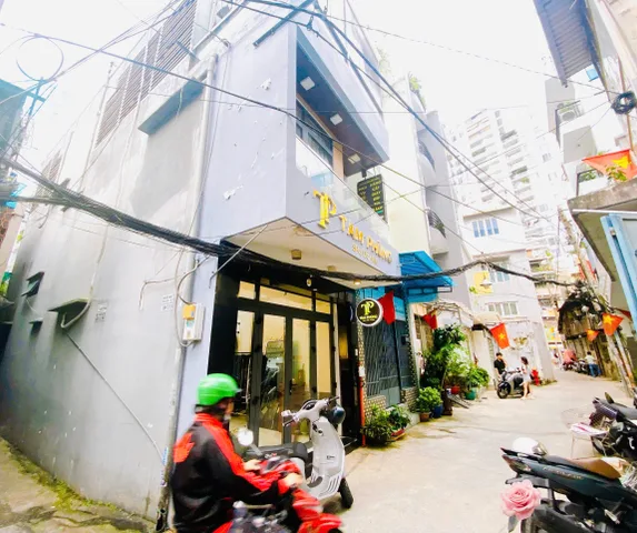 Nhà hẻm Ô tô Hai Bà Trưng, QUẬN 3, 3.6 x 13m (44 m2), 10.8 tỷ