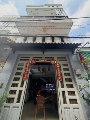 Nhà 3 Tầng Lê Văn Quới Ngay Ngã Tư Bốn Xã DT 34m2 - Giá Nhỉnh 3 Tỷ - Hẻm 3m