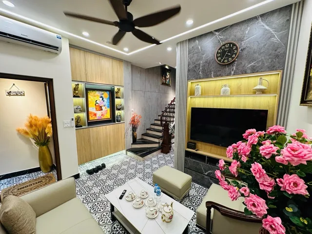KIM GIANG TÌM CHỦ MỚI NHÀ 42.1m Trong vành đai 3 KHÔNG QUY HOẠCH SỔ ĐỎ ở luôn chỉ 7.15 tỷ