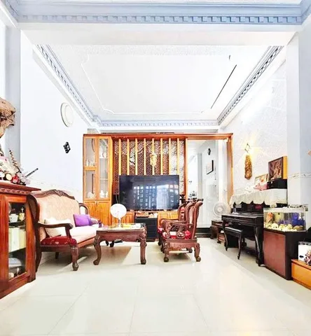 Bán nhà 4 tầng, mặt tiền Đỗ Thị Tâm, cạnh chợ Tân Hương, 77m2, hơn 10 tỷ TL