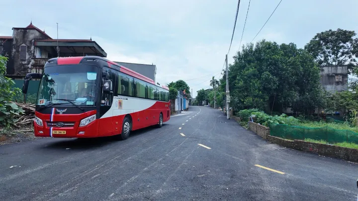 Bán Nhà riêng 200m2 có sẵn 200 m2 thổ cư giá 8.8 tỷ tại Xã Thạch Hoà Huyện Thạch Thất Hà Nội