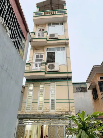 Cho thuê nhà riêng, nguyên căn ở Vân Canh, Xuân Phương xây 5 Tầng, có nội thất giá 7,5tr/ tháng