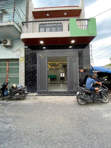 CHỦ VỀ QUÊ CẦN BÁN NHÀ 2 LẦU 90M2 GẦN ĐƯỜNG ĐỒNG KHỞI!