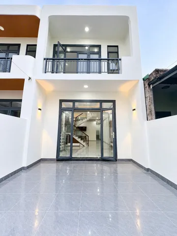 BÁN NHÀ SỔ RIÊNG CHỈ 600TR NHẬN NHÀ NGAY CÂY XĂNG 75 - ĐỒNG KHỞI