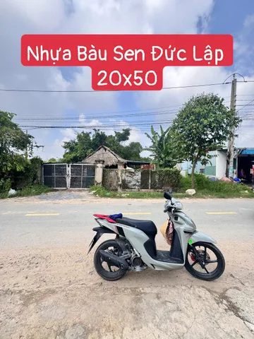 Bán Đất 1000m2 có sẵn 700 m2 thổ cư giá 5.4 tỷ tại Xã Đức Lập Hạ Huyện Đức Hòa Long An