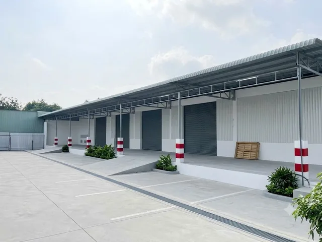 Cho thuê Kho, nhà xưởng 2000m2 giá 280 triệu tại Đường Phan Văn Trị Phường 10 Quận Gò Vấp TP. Hồ Chí Minh