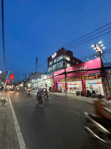 BÁN NHÀ MẶT TIỀN TÔ NGỌC VÂN, THỦ ĐỨC – 400M² ĐẤT- 15X32M (HẦM + 5 TẦNG)- 49 TỶ