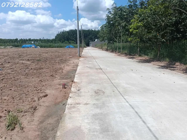 Cần tiền bán gấp lô đất tại Chánh Phú Hòa, TP. HCM, 8tr/m2, DT 4610m2