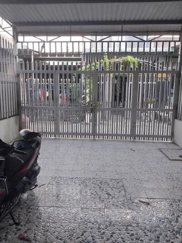 Bán Nhà riêng 100m2 có sẵn 100 m2 thổ cư giá 2.1 tỷ tại Phường Phú Mỹ Thành phố Thủ Dầu Một Bình Dương
