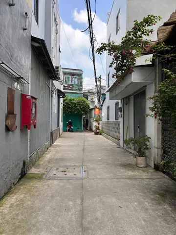 Bán Nhà riêng 65m2 có sẵn 65 m2 thổ cư giá 6.8 tỷ tại Đường Đoàn Giỏi Phường Tân Sơn Nhì Quận Tân Phú TP. Hồ Chí Minh
