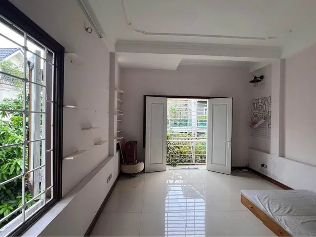 Cho thuê Nhà riêng 25m2 giá 11 triệu tại Phường Phương Mai Quận Đống Đa Hà Nội
