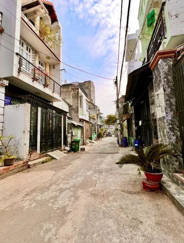 Chỉ 5.1T còn bớt - nhà mới 67m2 Bình Hưng Hoà A cũ- gần Tân Phú.