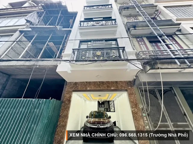 Bán Nhà Phân Lô Vỉa Hè Hoàng Quốc Việt, Nghĩa Đô 31m x 7 tầng, Giá 16.0 Tỷ, Thang Máy, Gara Ô Tô,