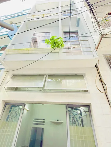 Bán nhà Nguyễn Tri Phương, QUẬN 10, 4 tầng, 5 tỷ