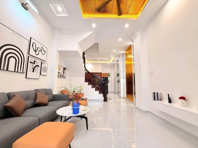 3 THÁNG 2 QUẬN 10, 48M², 4 TẦNG BTCT, 4PN HẺM XE HƠI, TẶNG NỘI THẤT 6.5 TỶ