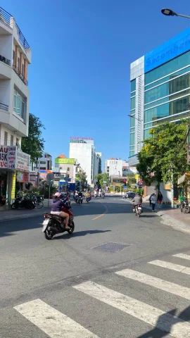 NHÀ ĐẸP TRUNG TÂM PHÚ NHUẬN – MT LÊ QUÝ ĐÔN - VỊ TRÍ KINH DOANH SẦM UẤT - 30M2