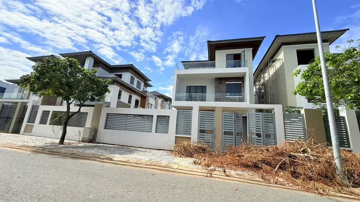 BÁN GẤP ! BIỆT THỰ BARIA CITY GATE CHỈ 4TY250 ĐÃ CÓ SỔ VÀ HOÀN CÔNG