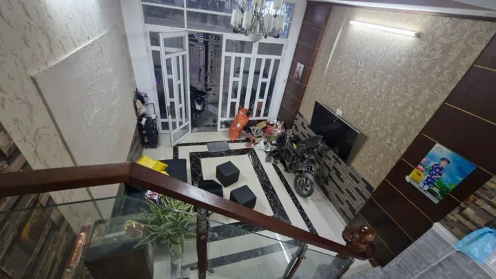 HUỲNH TẤN PHÁT 80M², 2 TẦNG 3PN, NỞ HẬU 5,86M, TẶNG NỘI THẤT 4,98 TỶ