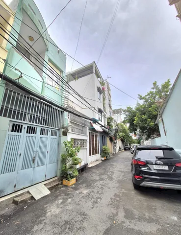 NGUYỄN THƯỢNG HIỀN 41M², 3 TẦNG 3PN, HẺM Ô TÔ TRÁNH GẦN 6M 8,5 TỶ