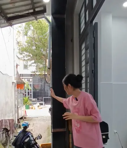 Sát mặt tiền - CV Lê Thúc Hoạch - 500 đến Tân Phú - 33m2- 3 tầng - 3 ty 3 5