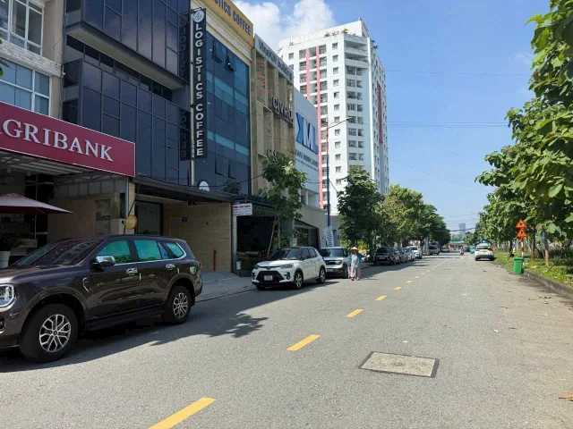 BDS HVL LVCC CHO THUÊ OFFICE AN KHÁNH, QUẬN 2 | CÓ HẦM | TRỐNG SUỐT | 110 TRIỆU/THÁNG