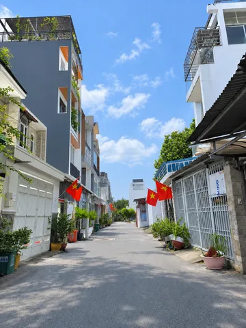 Bán Nhà riêng 31m2 có sẵn 31 m2 thổ cư giá 5.6 tỷ tại Đường Bùi Đình Tuý Phường 12 Quận Bình Thạnh TP. Hồ Chí Minh