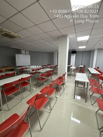 Cho thuê từng sàn (15-20tr) hoặc cả toà nhà 2 mặt tiền (80tr) 1505 Nguyễn Duy Trinh, Q9, TP Thủ Đức 800 m2, có thang máy, PCCC.