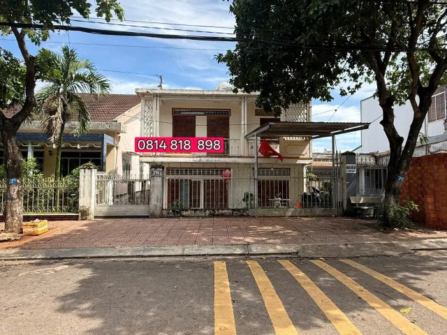 BÁN GẤP NHÀ MẶT TIỀN PHẠM HỒNG THÁI – TRUNG TÂM BUÔN MA THUỘT, ĐẮK LẮK -  330m2 có sẵn 302 m2 thổ cư giá 14.5 tỷ