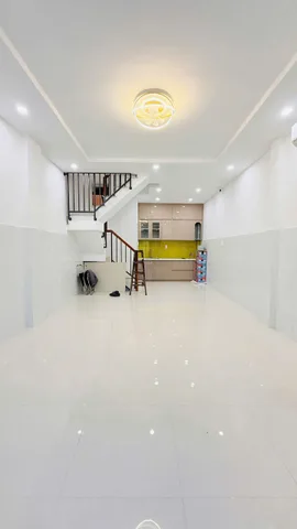 Bán Nhà riêng 34m2 có sẵn 34 m2 thổ cư giá 4.95 tỷ tại Đường Hòa Bình Phường 11 Quận 11 TP. Hồ Chí Minh