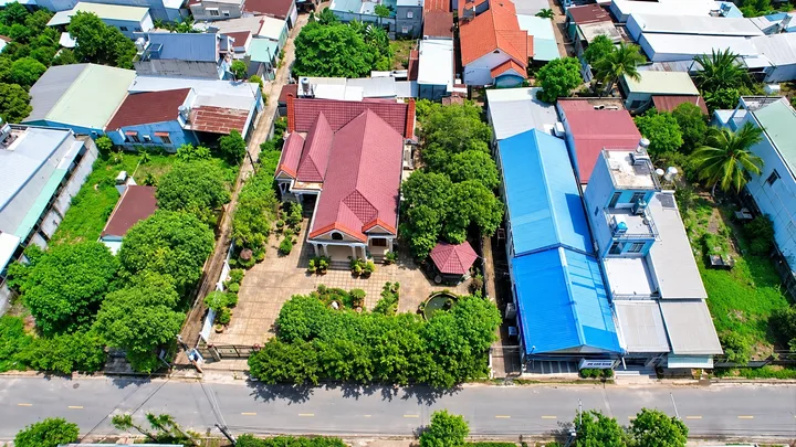 Bán Đất 1128m2 có sẵn 250 m2 thổ cư giá 25 tỷ tại Thị trấn Long Thành Huyện Long Thành Đồng Nai