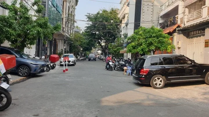 Giá thấp nhà HXH Điện Biên Phủ, P.25, Bình Thạnh, 4x11m, 2 tầng, chỉ 9 tỷ