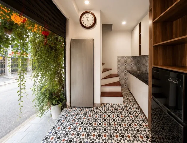 💥 CHỦ GIẢM MẠNH 400TR → GIÁ MỚI CHỈ HƠN 3 TỶ 💥
🏠 NHÀ MẶT TIỀN KINH DOANH GẦN ĐH CẢNH SÁT