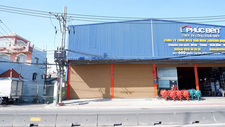 Cho thuê Kho, nhà xưởng 1.110m2 Mặt Tiền Đường Quốc Lộ 1A phường Thạnh Lộc Quận 12 PCCC tự động