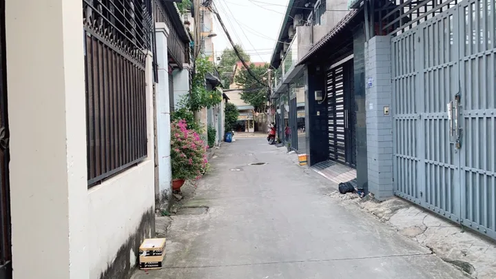 BÁN ĐẤT TẶNG DÃY TRỌ ĐƯỜNG SỐ 6, LINH TÂY - 64m2 - GIÁ 5 TỶ TL
