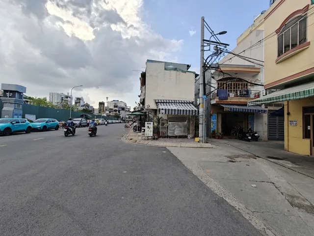 Bán Nhà MT Khu Bình Thới Phường 14 Quận 11, Ngang 4,5x10